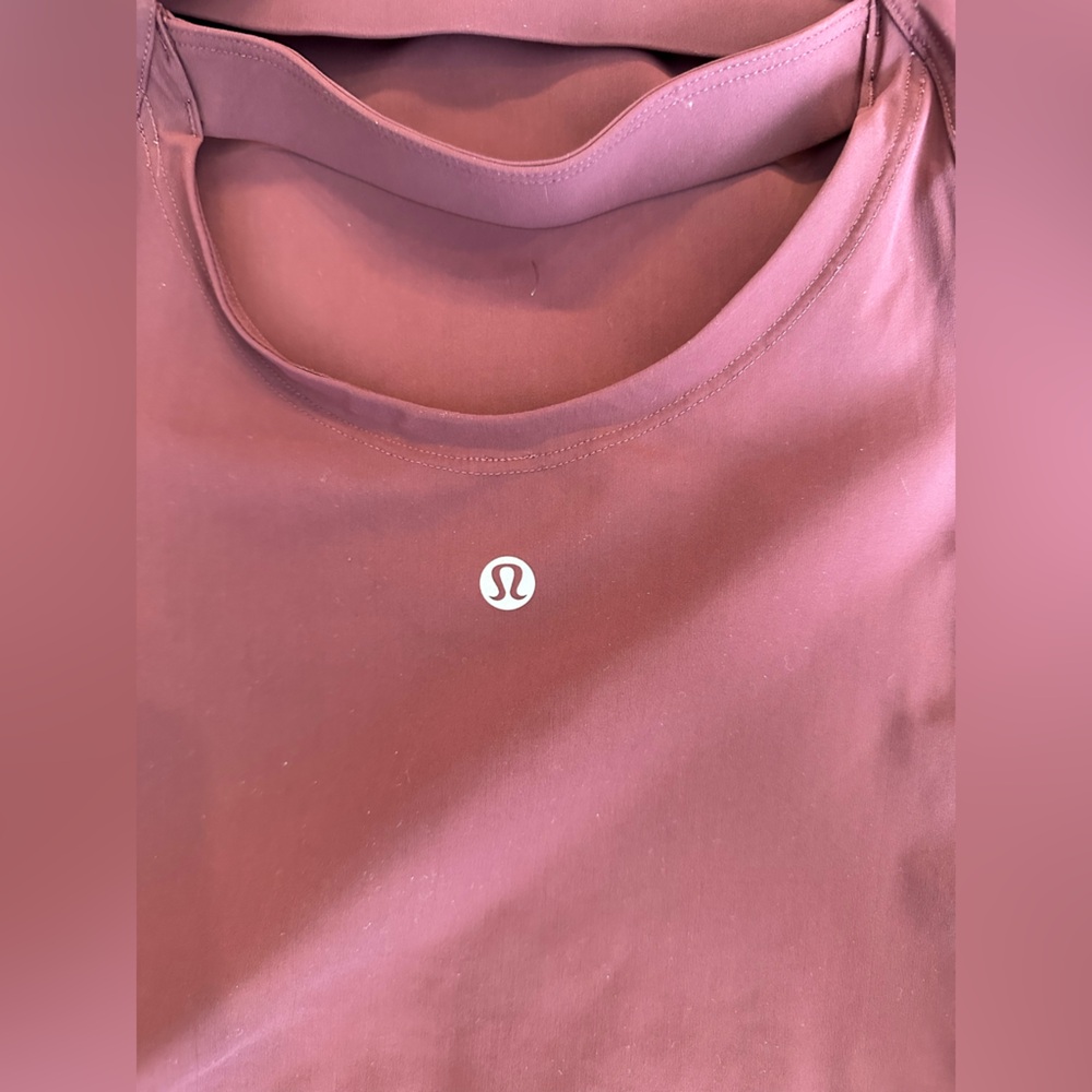 Lululemon Long Breath 2-In-1 Tank *Light Support For B/C Cup Redwood / Auburn 8 - Picture 6 of 6